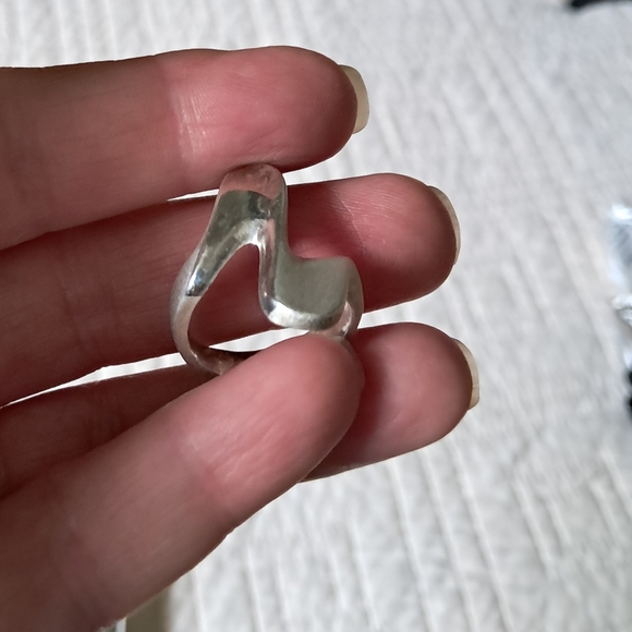 Sculptural Vintage 1960s Mexican Handmade Sterling Silver Modernist Ring - Picture 6 of 10